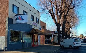 Imotel Cooma